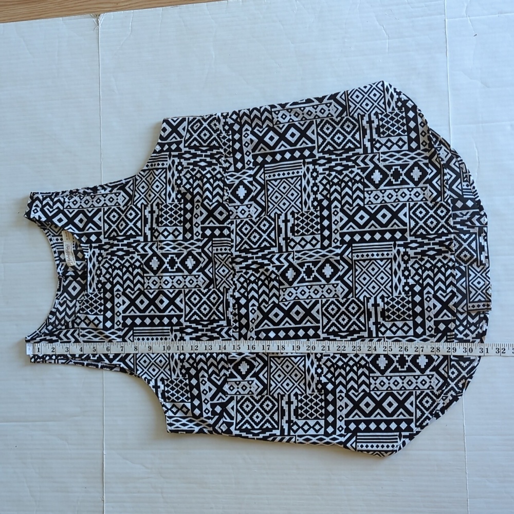 Faded Glory High Low Sleeveless Top XL Black White Pattern - Picture 13 of 14